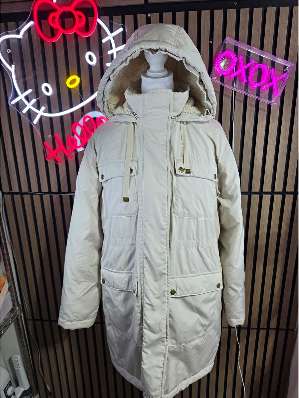 Universal Thread Women's Beige Long Parka Coat Hooded Water Resistant Size M